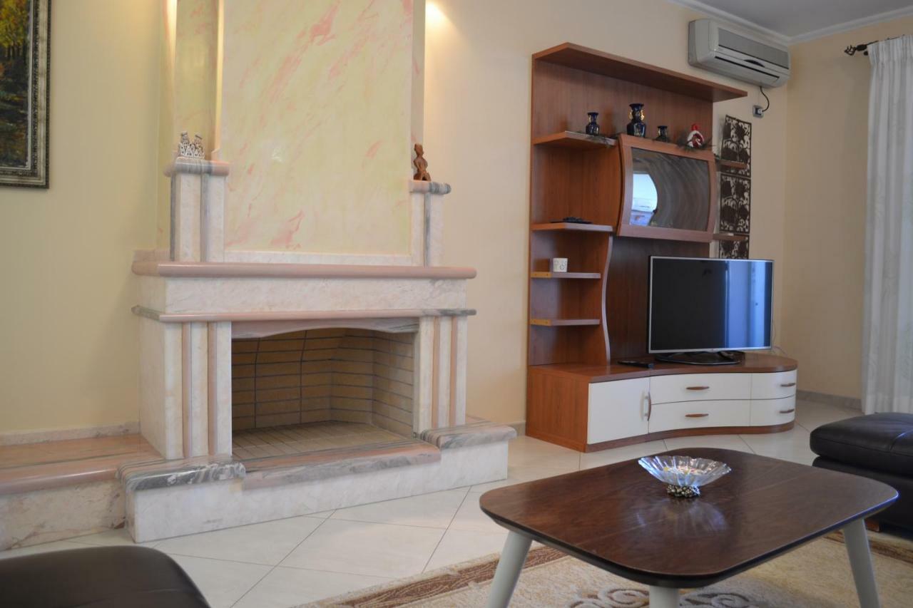 Penthouse 4 Bedrooms Apartment Vlorë מראה חיצוני תמונה