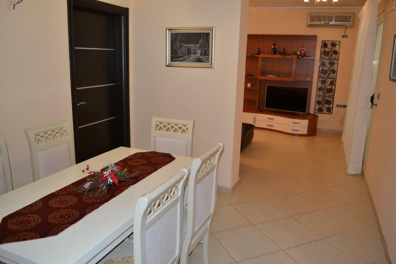 Penthouse 4 Bedrooms Apartment Vlorë מראה חיצוני תמונה