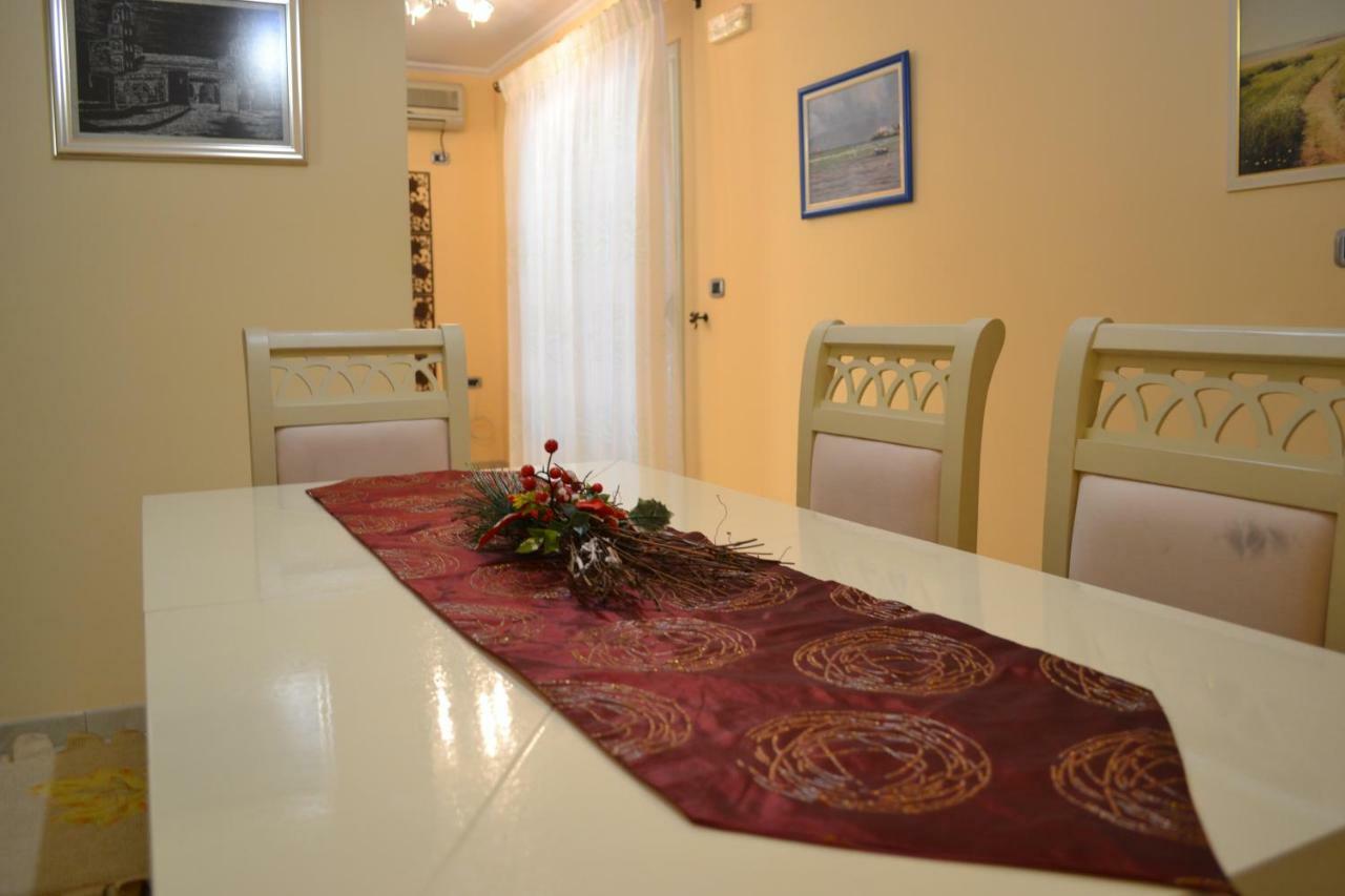 Penthouse 4 Bedrooms Apartment Vlorë מראה חיצוני תמונה