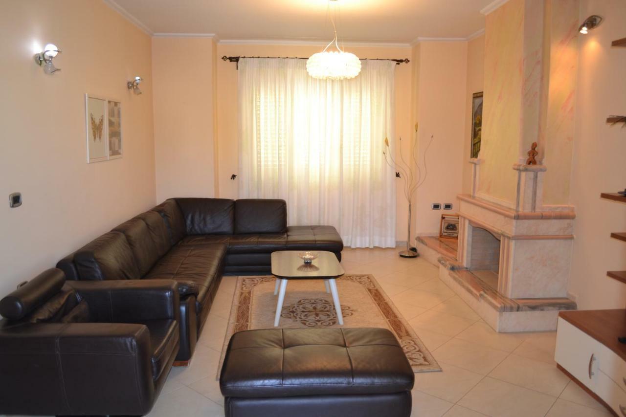Penthouse 4 Bedrooms Apartment Vlorë מראה חיצוני תמונה